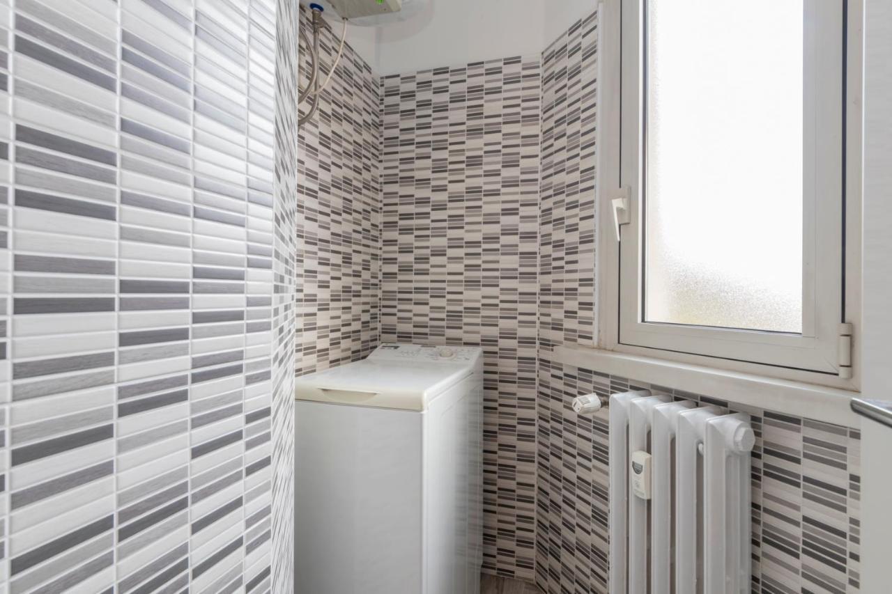 I Host Apartment - Giambellino 40 Mailand Exterior foto