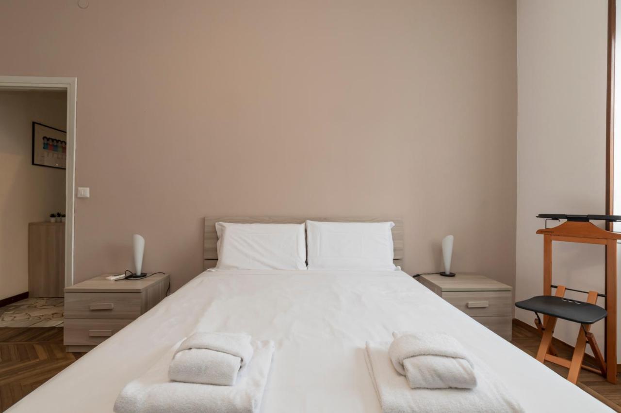 I Host Apartment - Giambellino 40 Mailand Exterior foto